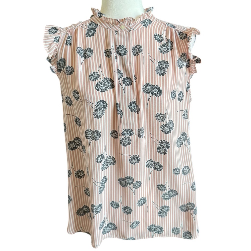 NWT Loft Ruffle Sleeveless Blouse M